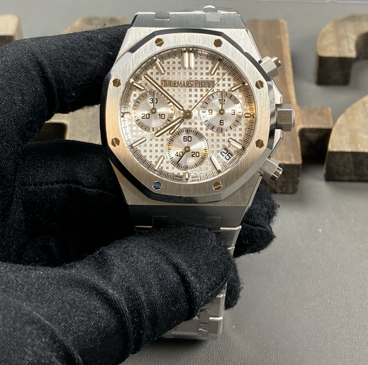 Royal Oak Chronograph (White)