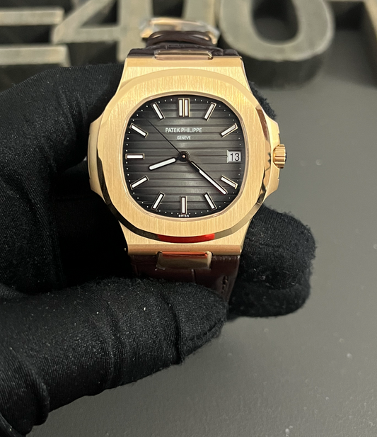 Nautilus Leather Strap Gold (Black)