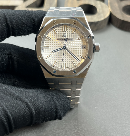 Royal Oak (White)