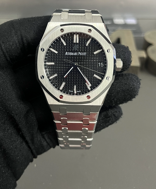 Royal Oak (Black)